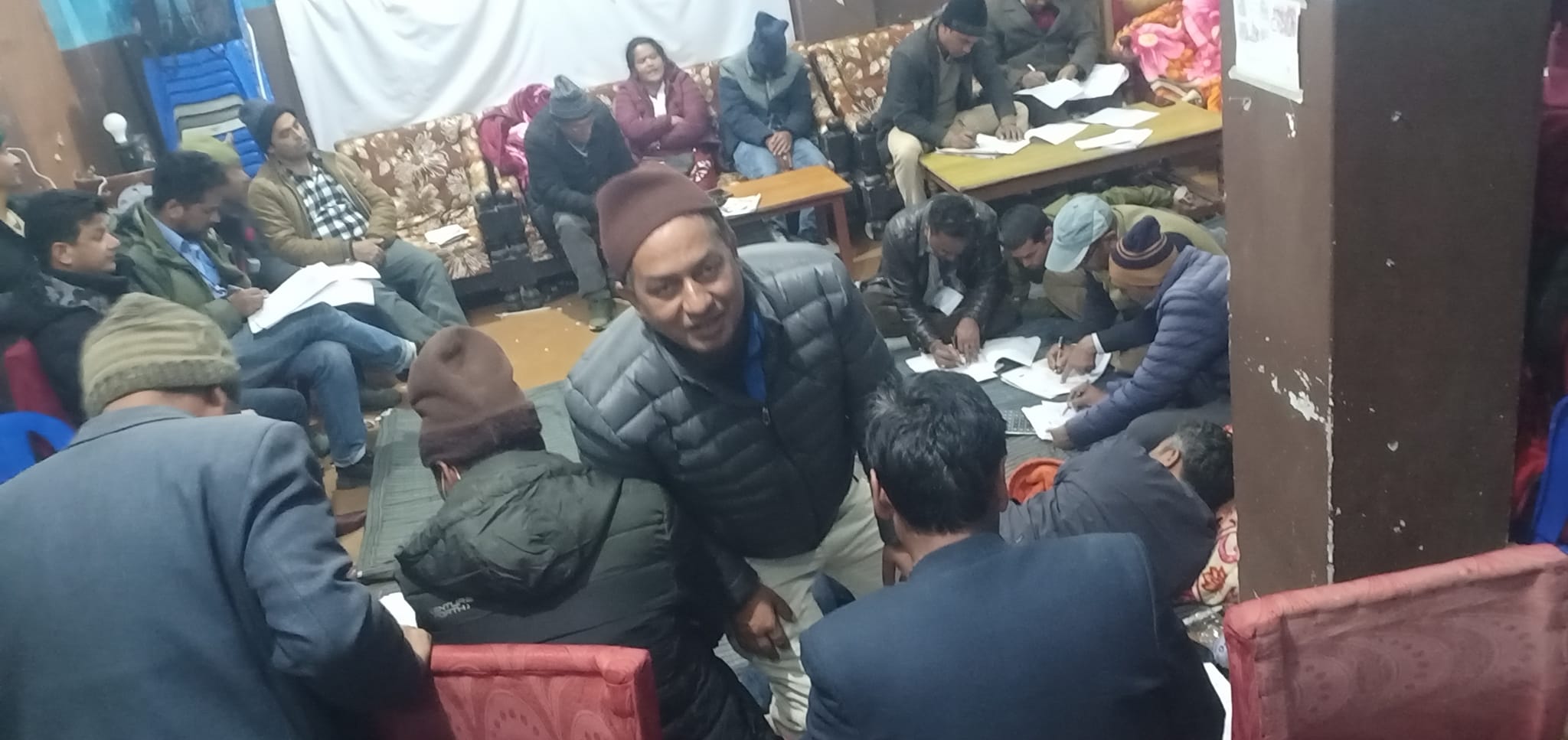बैतडीबाट महाधिवेशन प्रतिनिधिमा चन्द समूहका १६ जना, भट्ट समूहका १० जना विजयी (नाम सहित)